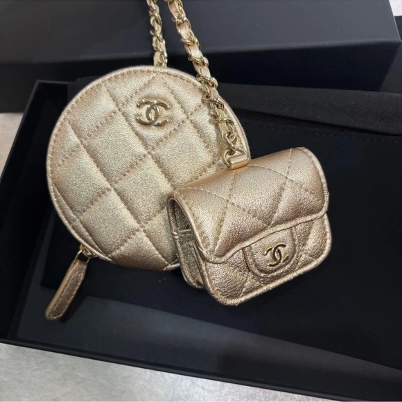 New Auth. Chanel Beauty Vip Gift Coin Pouch & Headphone Airpod Case GWP - Picture 3 of 4